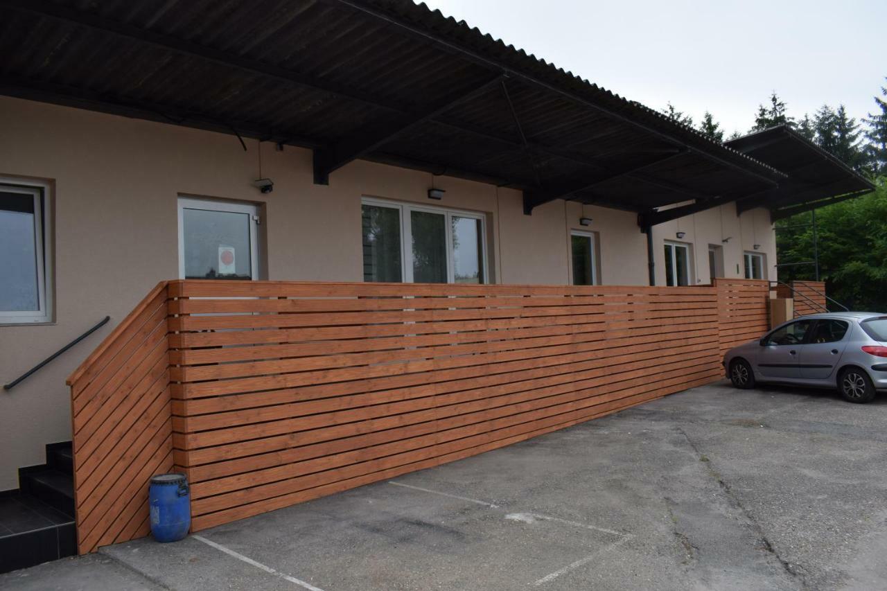 Erlenbach  Apartmenthaus Erlenbach מראה חיצוני תמונה